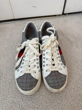 Steve Madden Plaid Sneakers with White and Red Accent